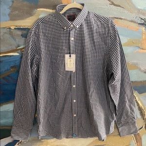 NWT Untuckit Navy Check Wrinkle Free Button Down